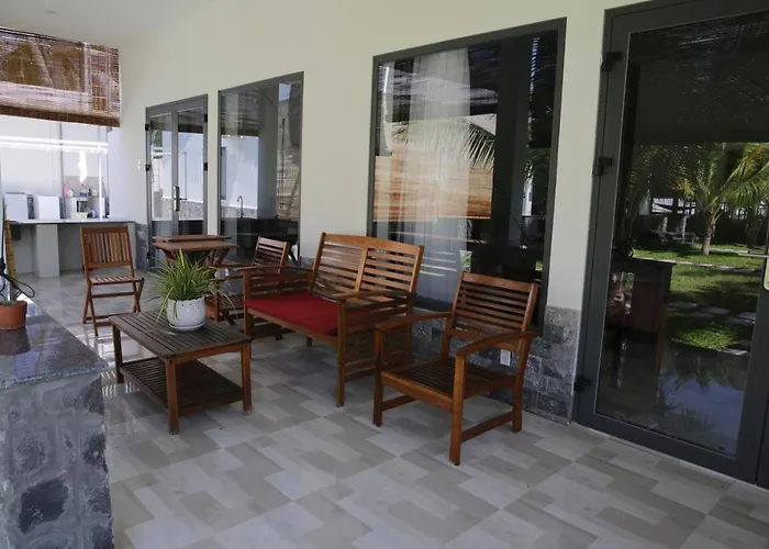 Catsen & Pool Phan Thiet