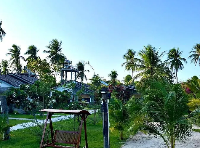 Catsen & Pool Phan Thiet