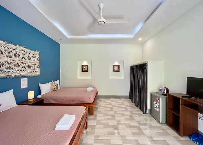 Catsen & Pool Hotel *