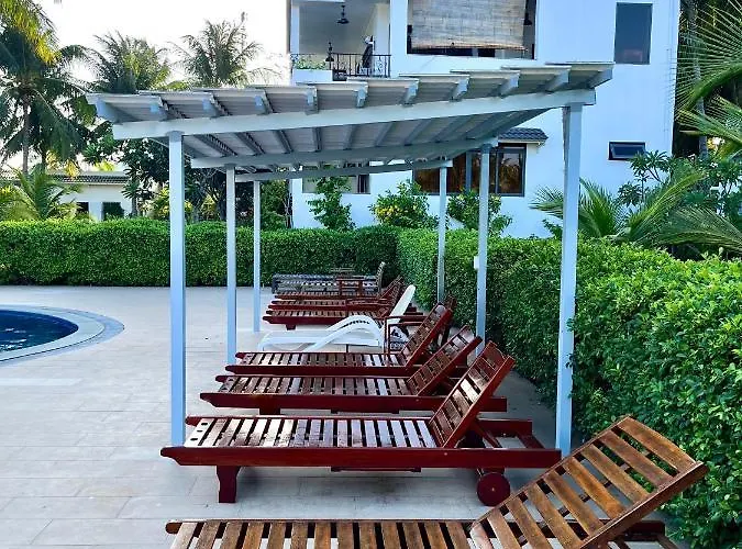 Hotel Catsen & Pool Phan Thiet