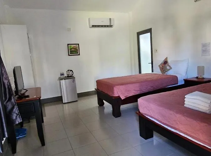 Hotel Catsen & Pool *
